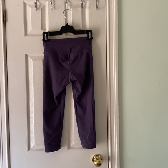 2 for $20 - purple nike leggings - Picture 2 of 4